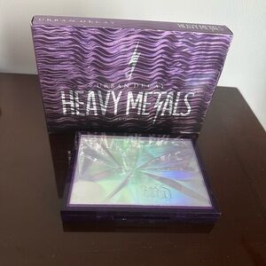 Urban Decay Heavy Metals Eyeshadow Palette - Purple